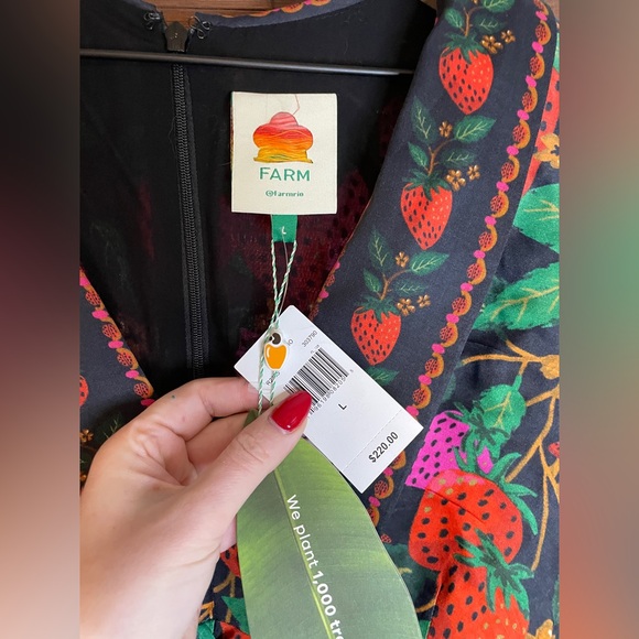 NWT Farm Rio Strawberry Ruched Mini Dress - Picture 5 of 9